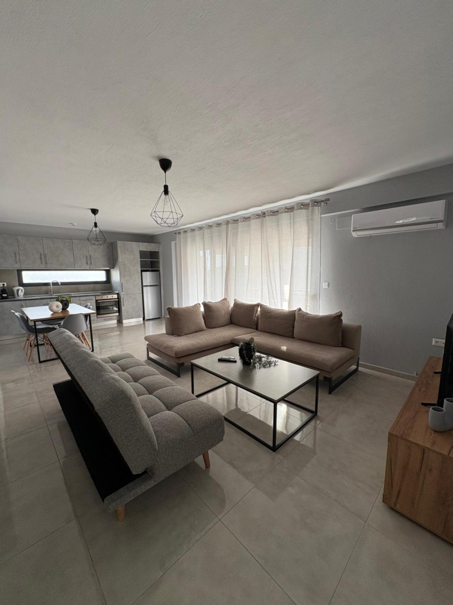 Elinor Apartments Flogita Luaran gambar